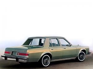 Dodge LeBaron Salon 4-Door Sedan 1981 года